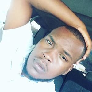 Meet your Posher, Lloyd